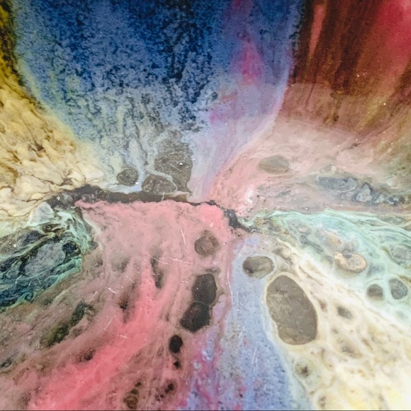 Vintage Japan Ceramic Creamer/Pitcher & Saucer Set - Picture 13 of 13